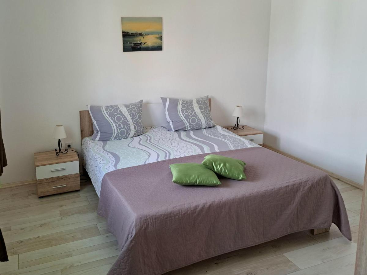 Apartment Oaza Mira Tribalj Kültér fotó