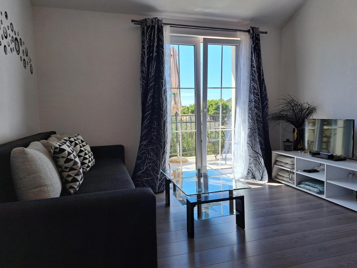 Apartment Oaza Mira Tribalj Kültér fotó